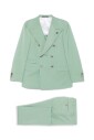 costume-vert-a-double-boutonnage-avec-fentes-arriere