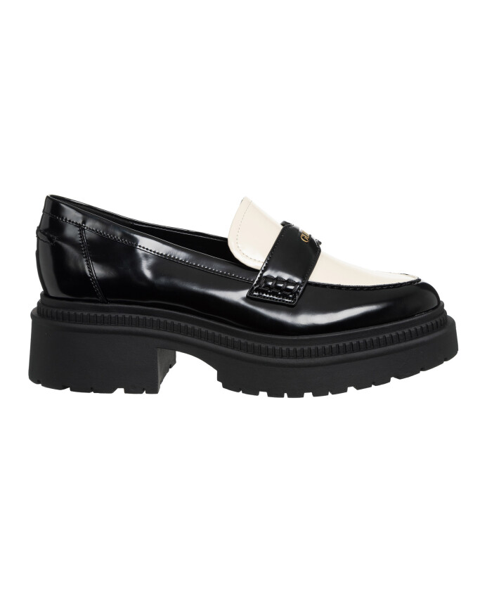 multicolour-loafers