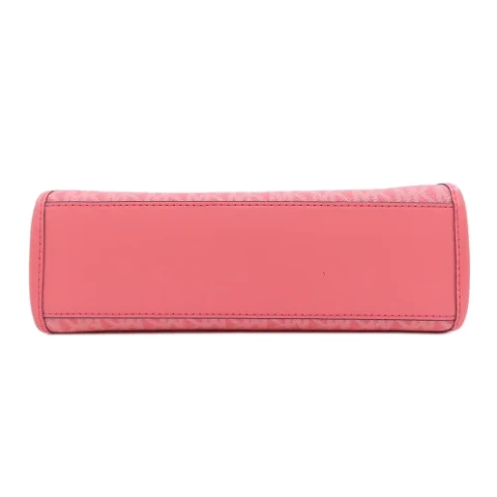 Michael Kors Pre-owned Canvas handbags Pink Dames