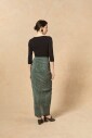 mules-a-talons-hauts-et-bout-carre