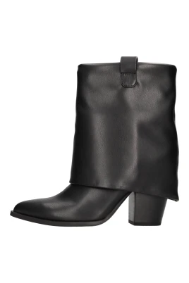 STEVE MADDEN Boots