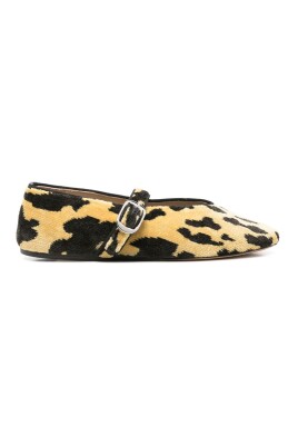 yellow-buckle-almond-toe-shoes