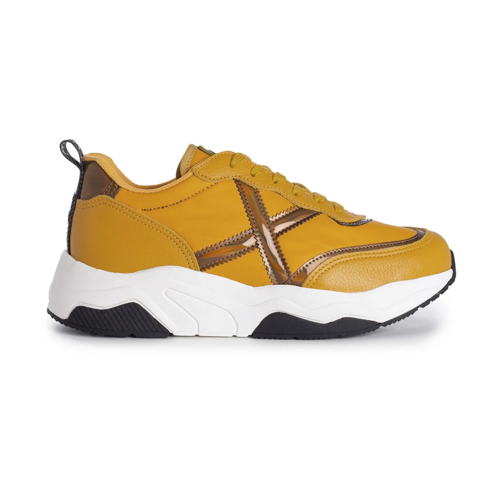 Shoes > Sneakers - - Munich - Modalova