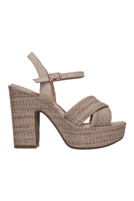 2150 Högklackad sandal