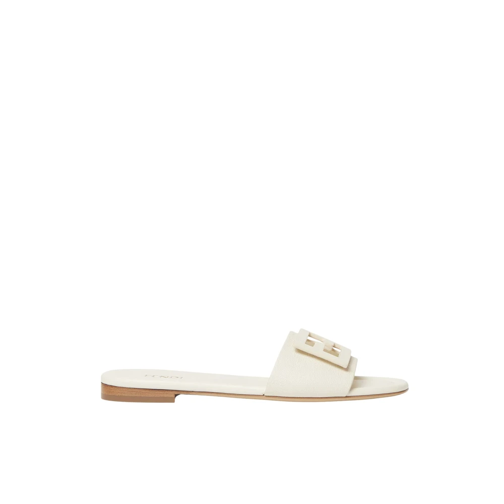 Fendi White Tube Leather Sandal - Image 3