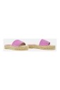 espadrilles-en-cuir-matelasse-a-insignes-d-initiales
