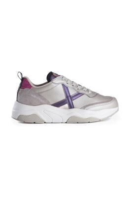 trendy-womens-sneakers