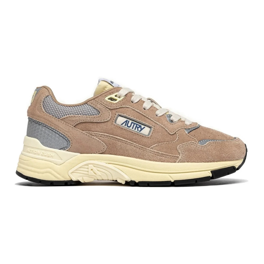 Autry Hyperway Low Sneakers Dames Schoenen Beige