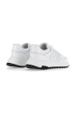 sneakers-blanches-pour-un-look-elegant