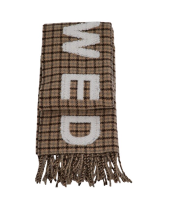 echarpe-tendance-en-style-plaid-camel