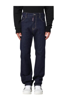 relaxed-fit-blue-jeans-for-men