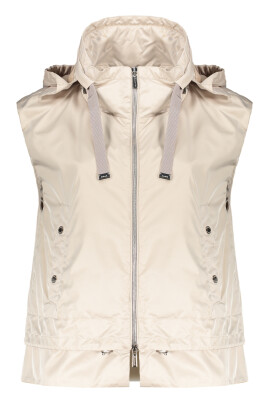 technical-fabric-vest-with-logo-detail
