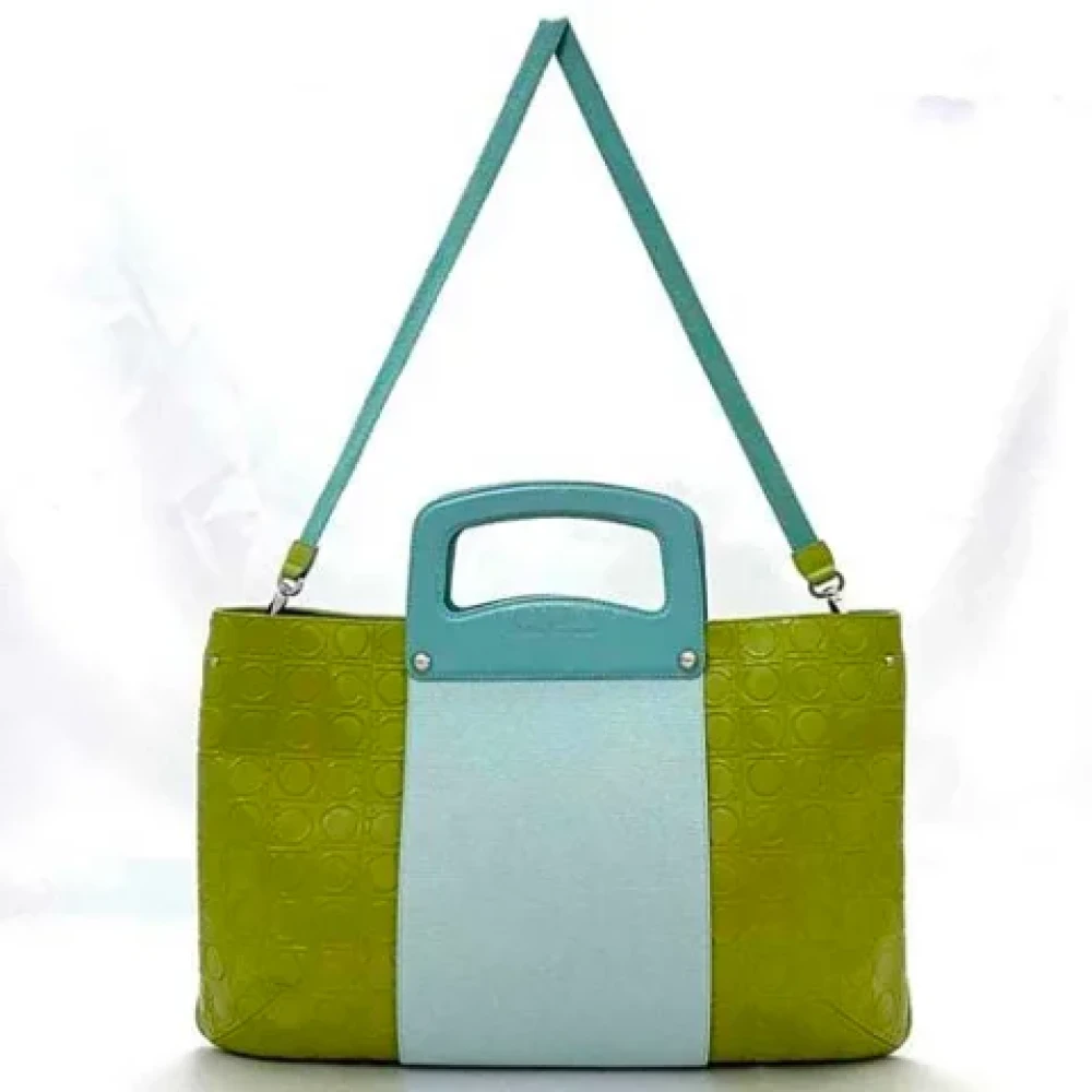 Salvatore Ferragamo Pre-owned Leather handbags Green Dames