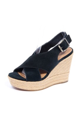 suede-harlow-sandal-shoes