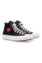 svarta-sneakers-med-hjarttryck