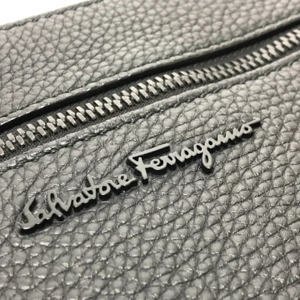 Salvatore Ferragamo Pre-owned Leather clutches Black Heren