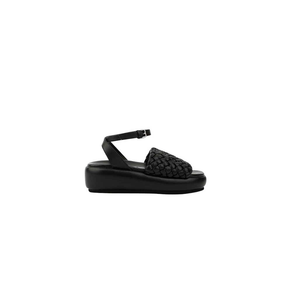 Shoes > Sandals > Flat Sandals - - Strategia - Modalova