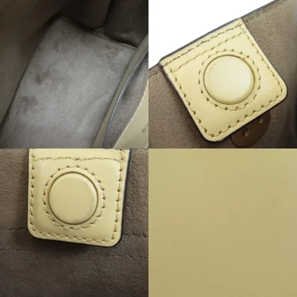 Michael Kors Pre-owned Leather shoulder-bags Beige Dames