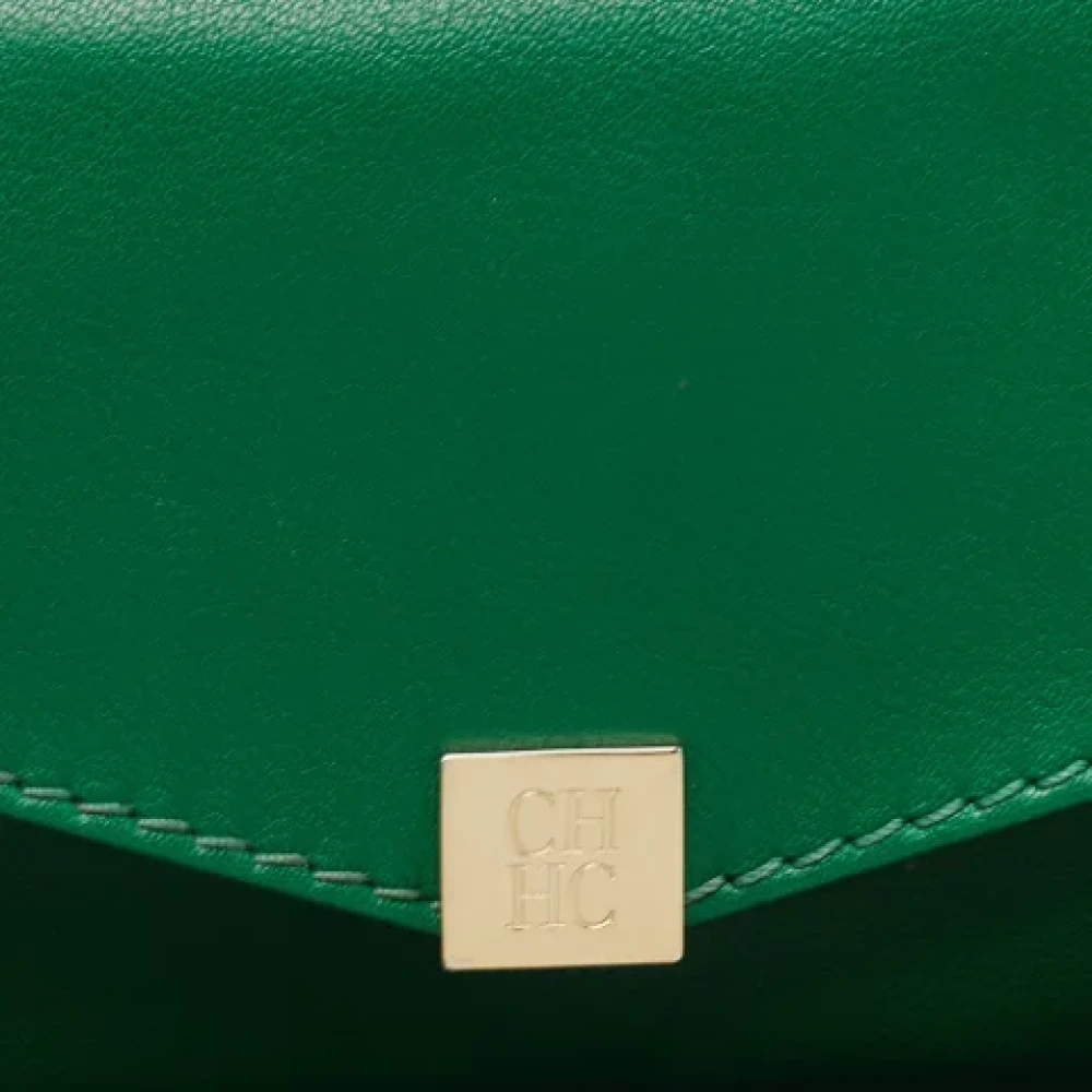 Carolina Herrera Pre-owned Leather clutches Green Dames