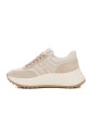 sneakers-avec-partie-arriere-surelevee-et-mousse-a-memoire