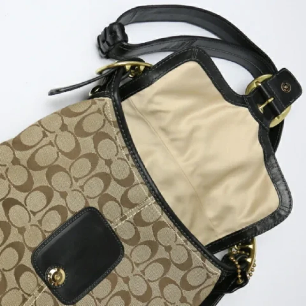 Coach Pre-owned Fabric shoulder-bags Beige Dames