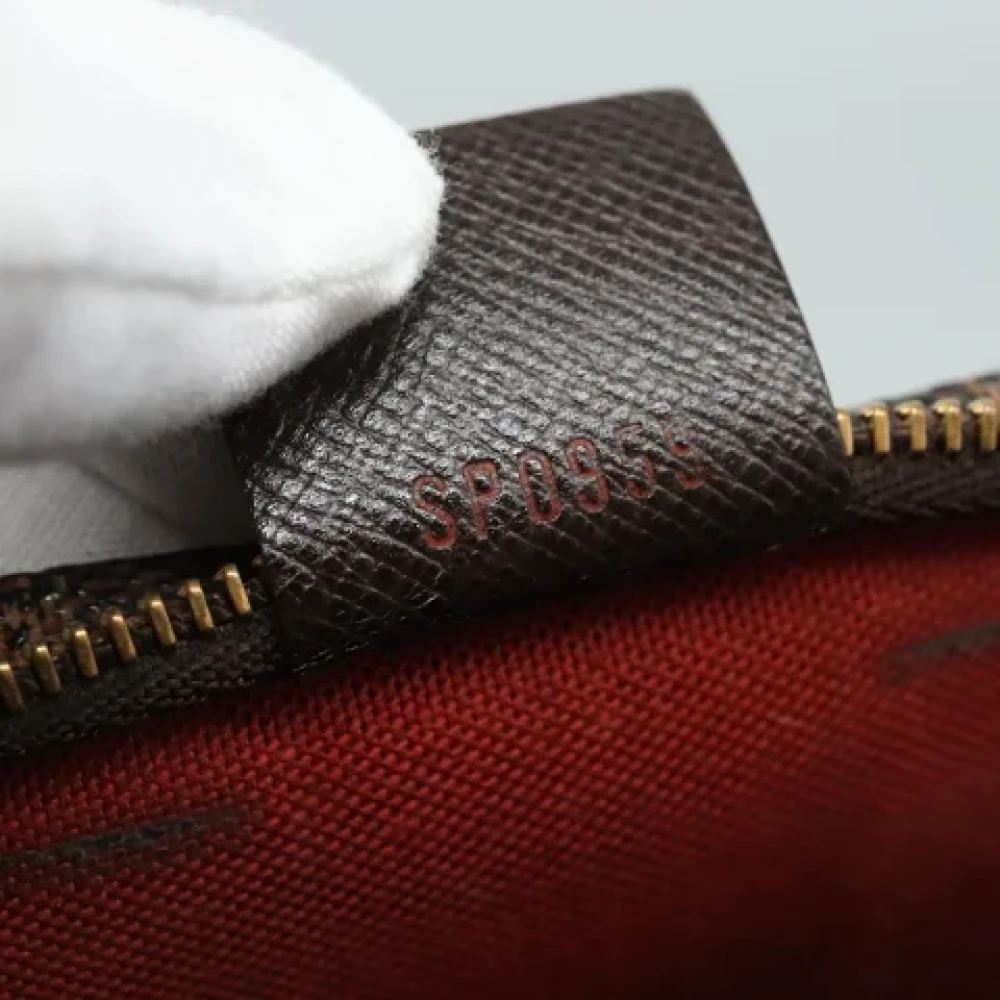 Louis Vuitton Vintage Pre-owned Canvas pouches Brown Dames