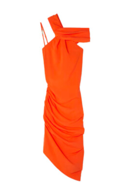 asymmetrisk-linned-midi-kjole-med-rynkede-detaljer
