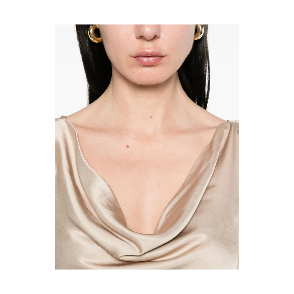 By Malina Beige Cowl Neck Mouwloze Lange Jurk Beige Dames