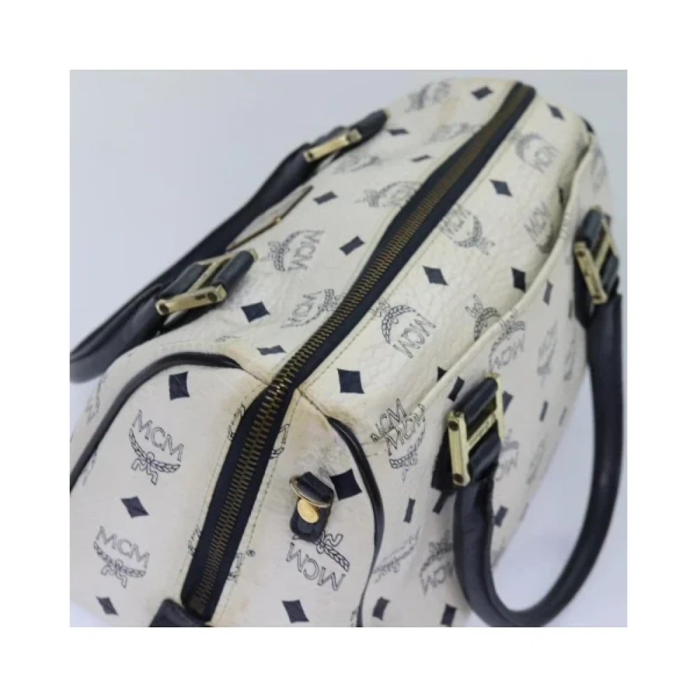 MCM Pre-owned Fabric handbags White Dames