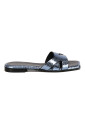 blauwe-platte-sandalen-vierkante-open-neus