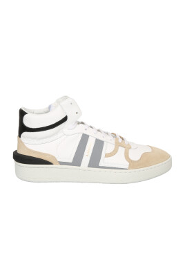 sneakers-blanches-haut-haut-bout-rond