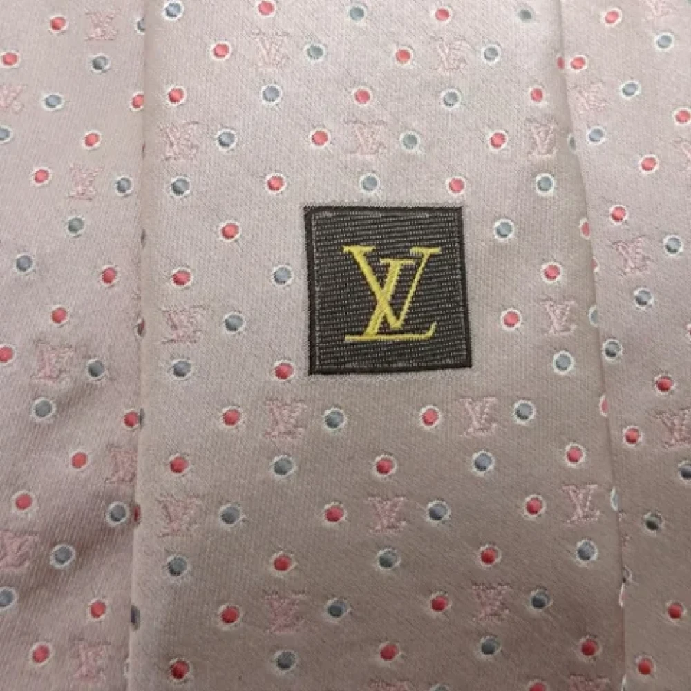 Louis Vuitton Vintage Pre-owned Silk home-office Pink Heren
