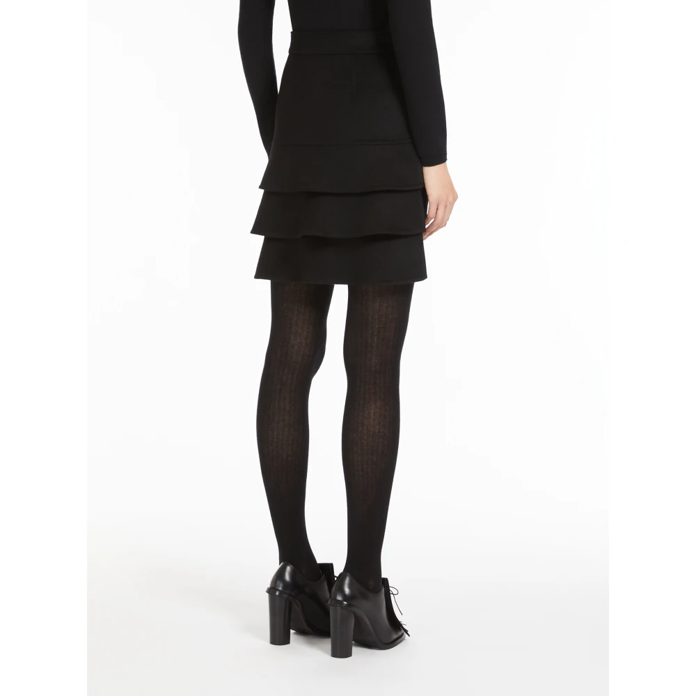 Max Mara Zwarte Korte Rok met Volants Black Dames