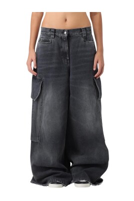 wide-cargo-denim-jeans