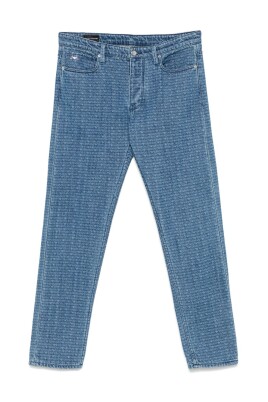 clear-blue-jeans-with-classic-collar