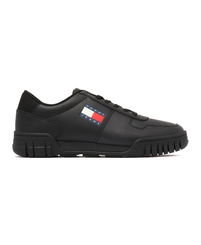 black-cupsole-sneakers