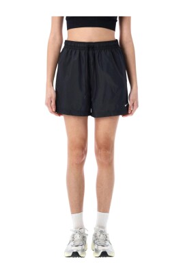 black-athletic-elastic-waistband-shorts