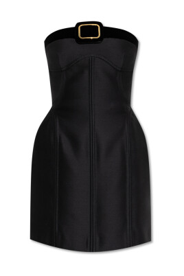 short-dress-with-bare-shoulders