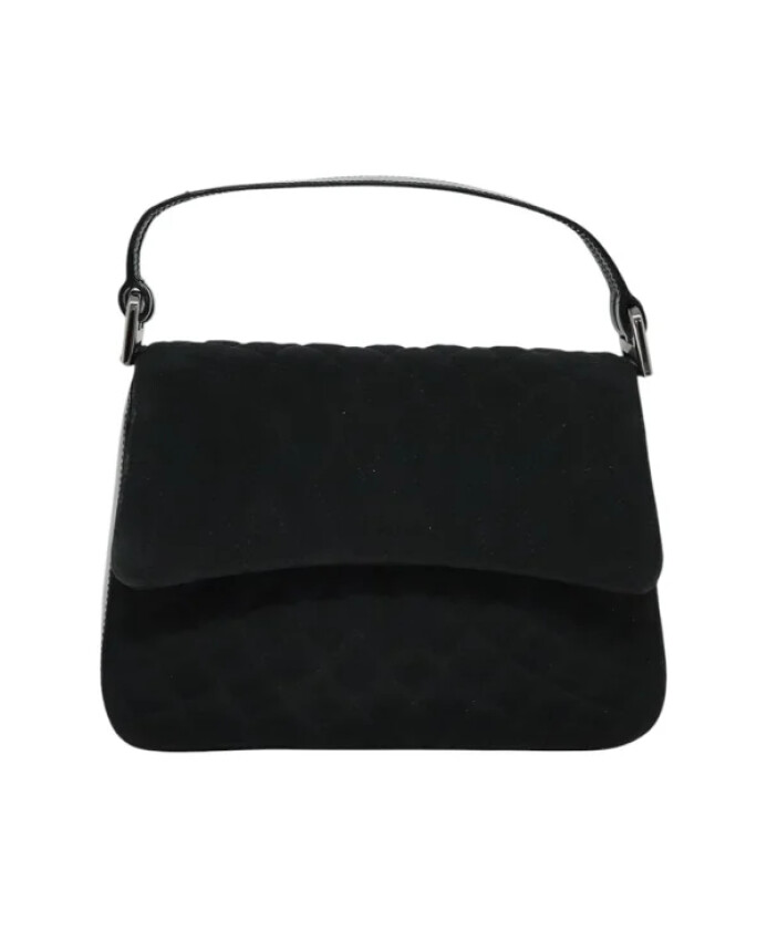 pre-owned-nylon-sacs-main