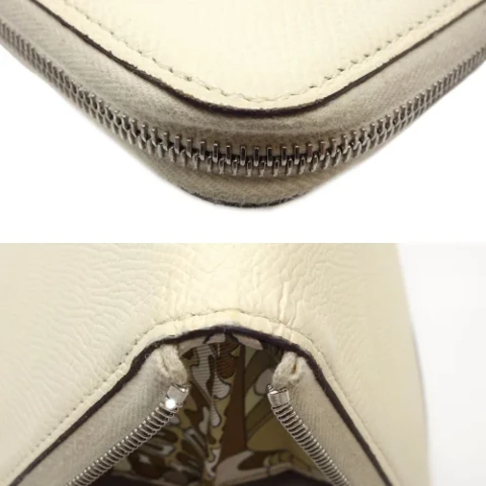Hermès Vintage Pre-owned Leather wallets Beige Dames