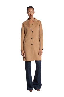 manteaux-camel-pour-un-look-elegant