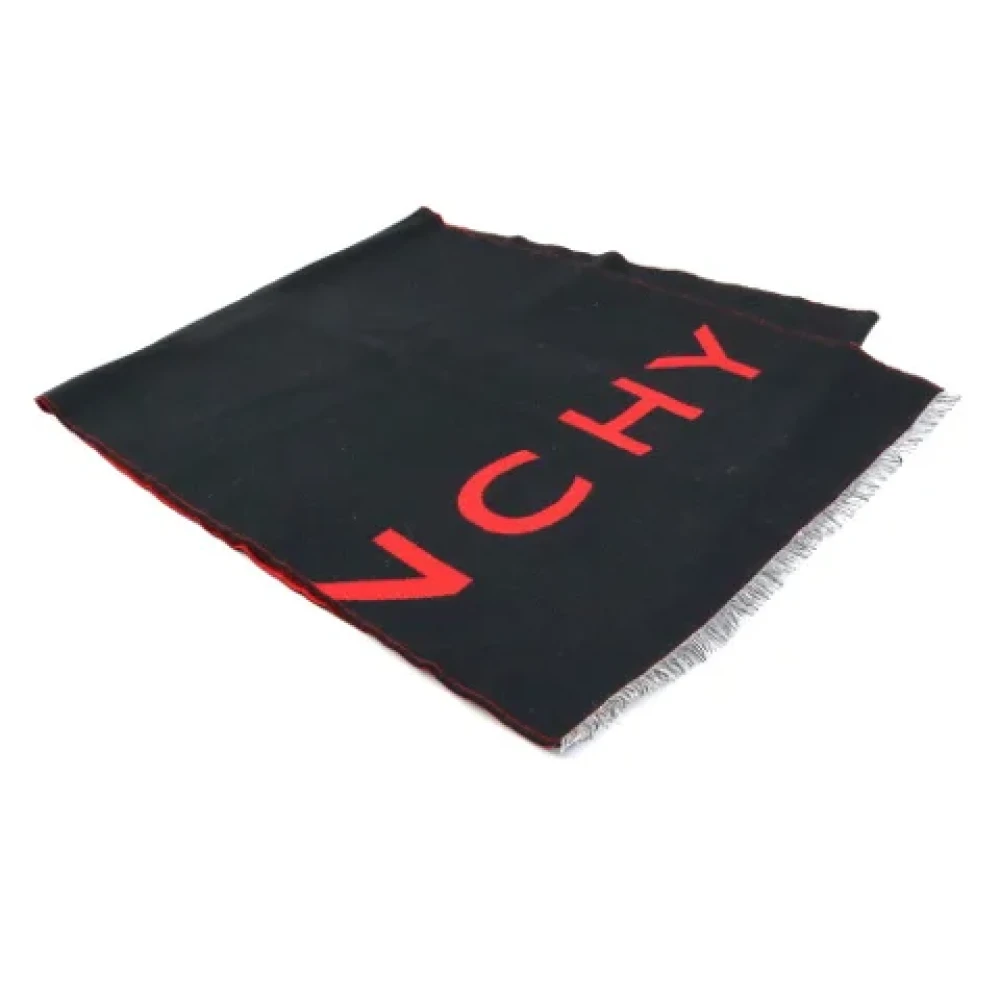 Givenchy Pre-owned Silk scarves Black Dames