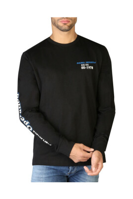 long-sleeve-sweatshirt