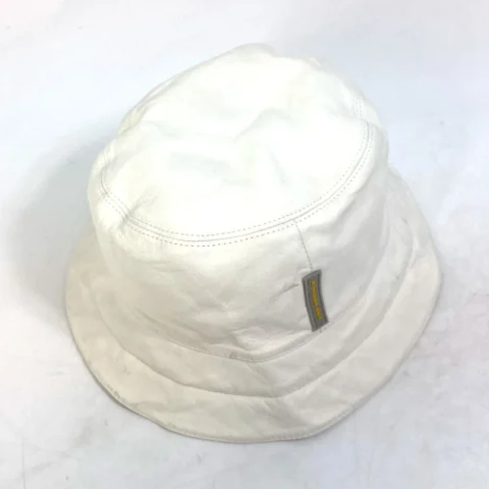 Louis Vuitton Vintage Pre-owned Leather hats White Dames