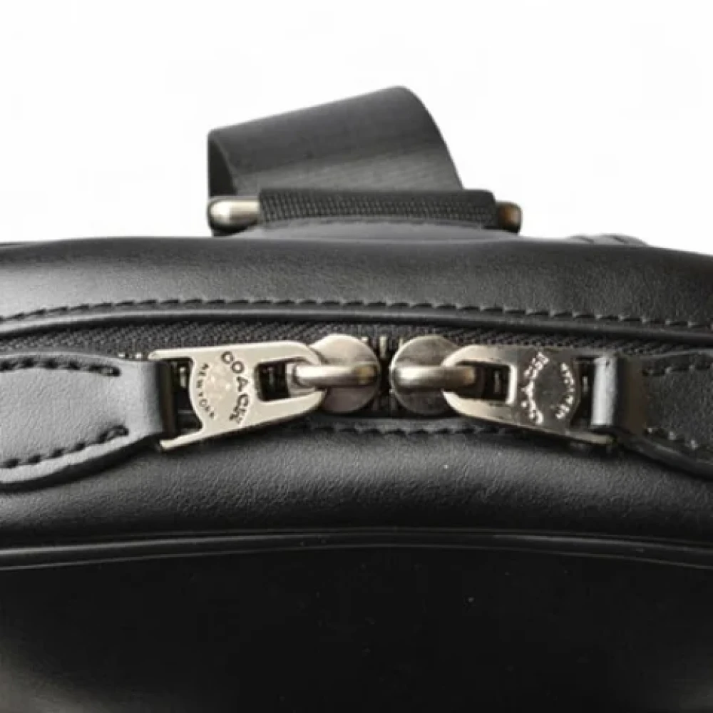 Coach Pre-owned Leather shoulder-bags Black Dames