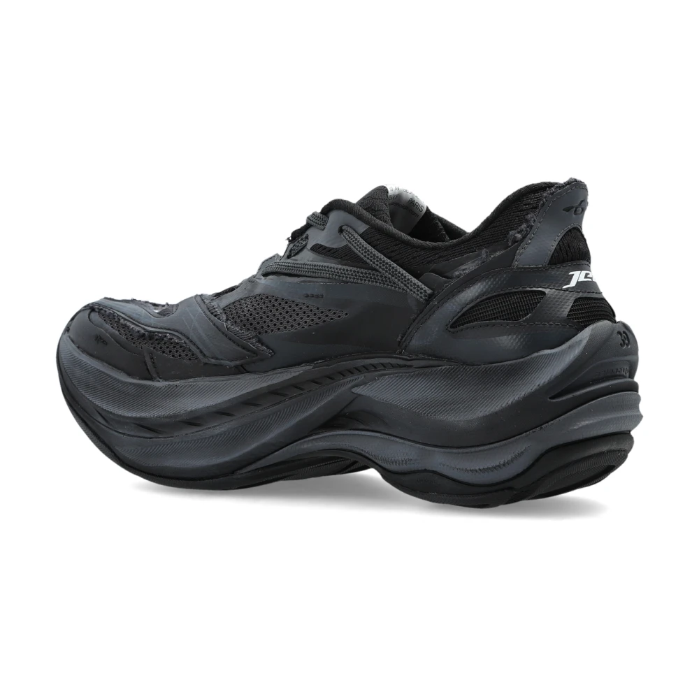 Balenciaga Jet Sneaker