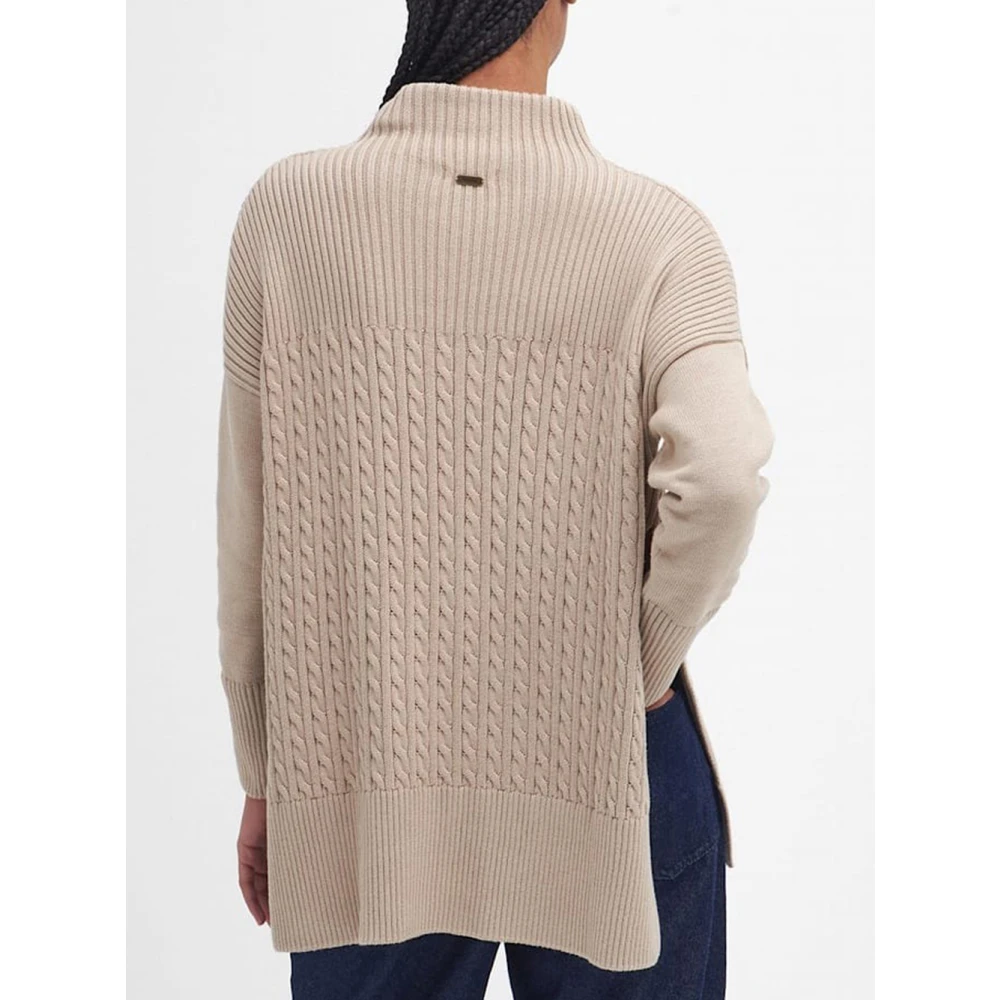 Barbour Elegante Gebreide Cape voor Vrouwen Beige Dames
