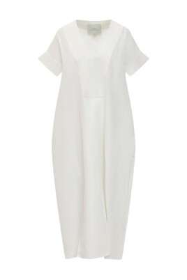 white-dress-with-true-fit