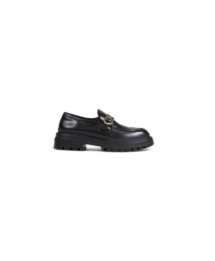 black-flat-shoes-fall-winter-collection