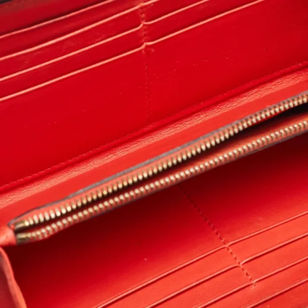 Valentino Vintage Pre-owned Leather wallets Red Dames